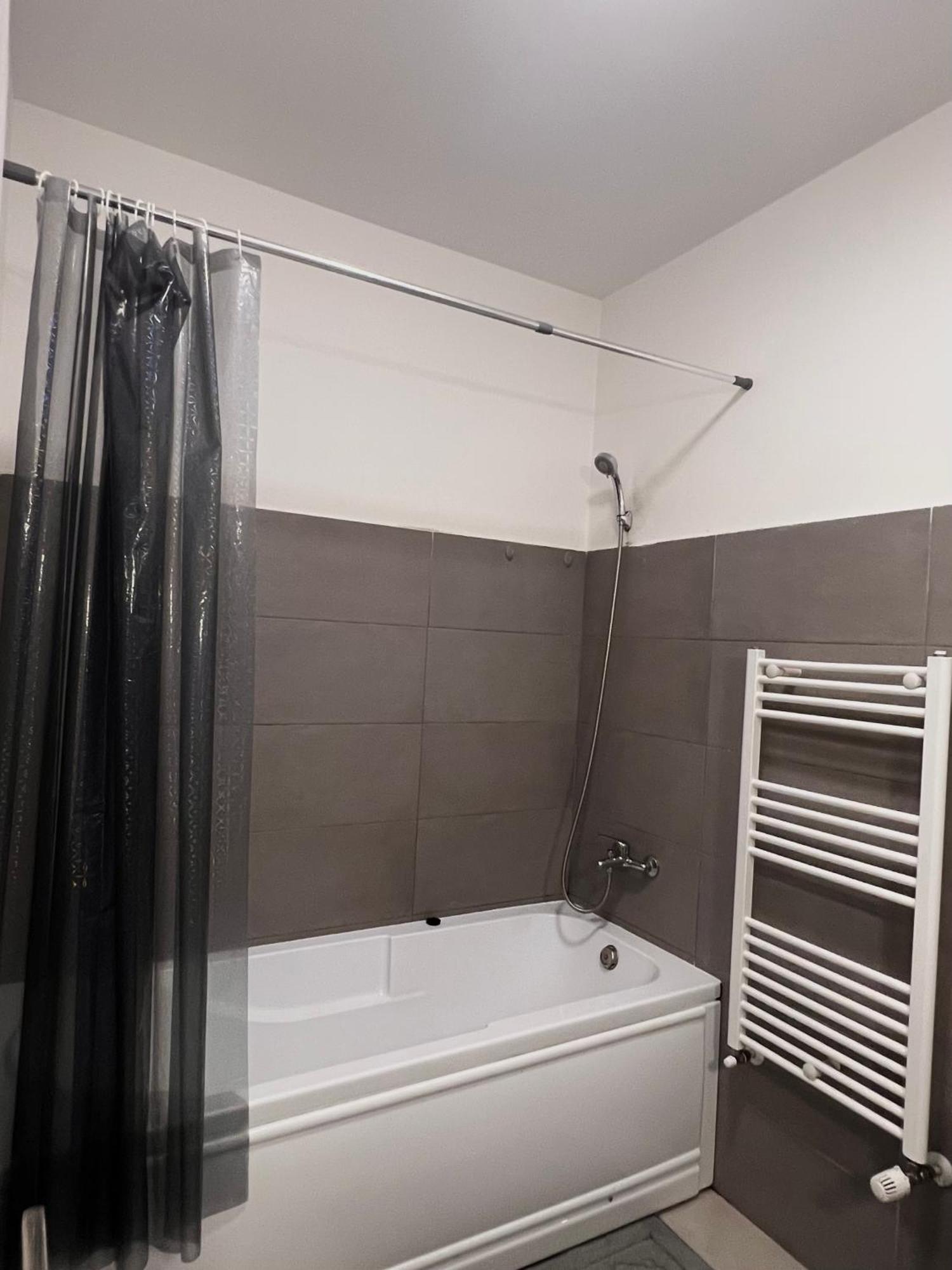 Apartament Madeira Daire Oradea Dış mekan fotoğraf